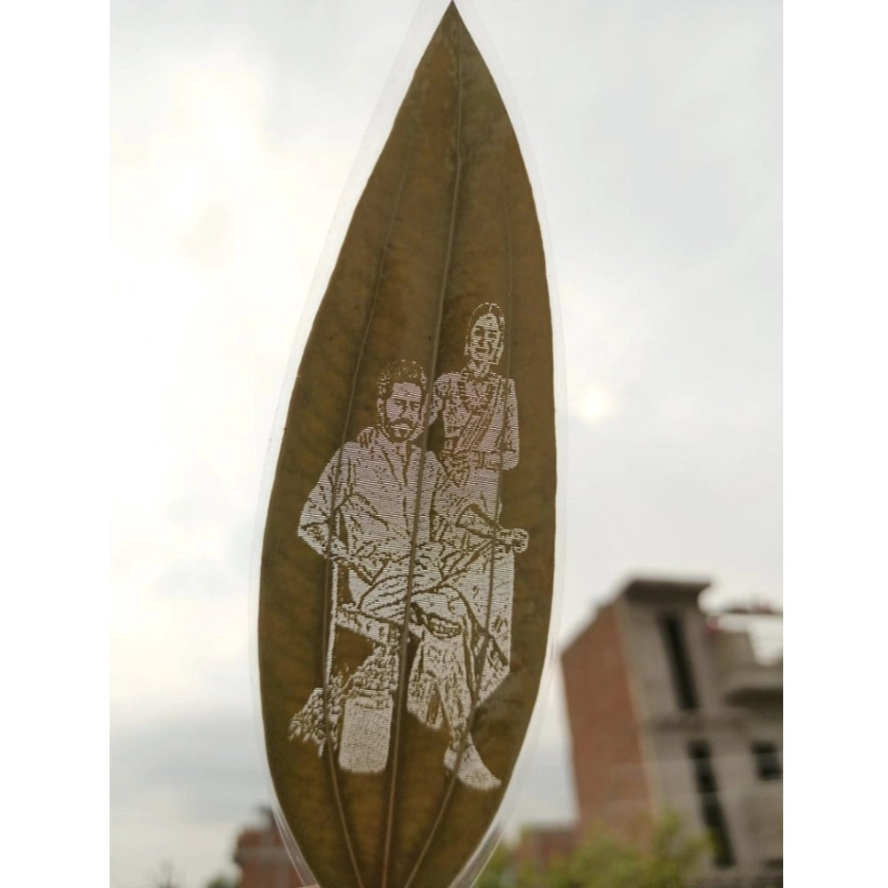 Generic Custom Engraved Leaf Art – Personalized Portrait on Natural Leaf