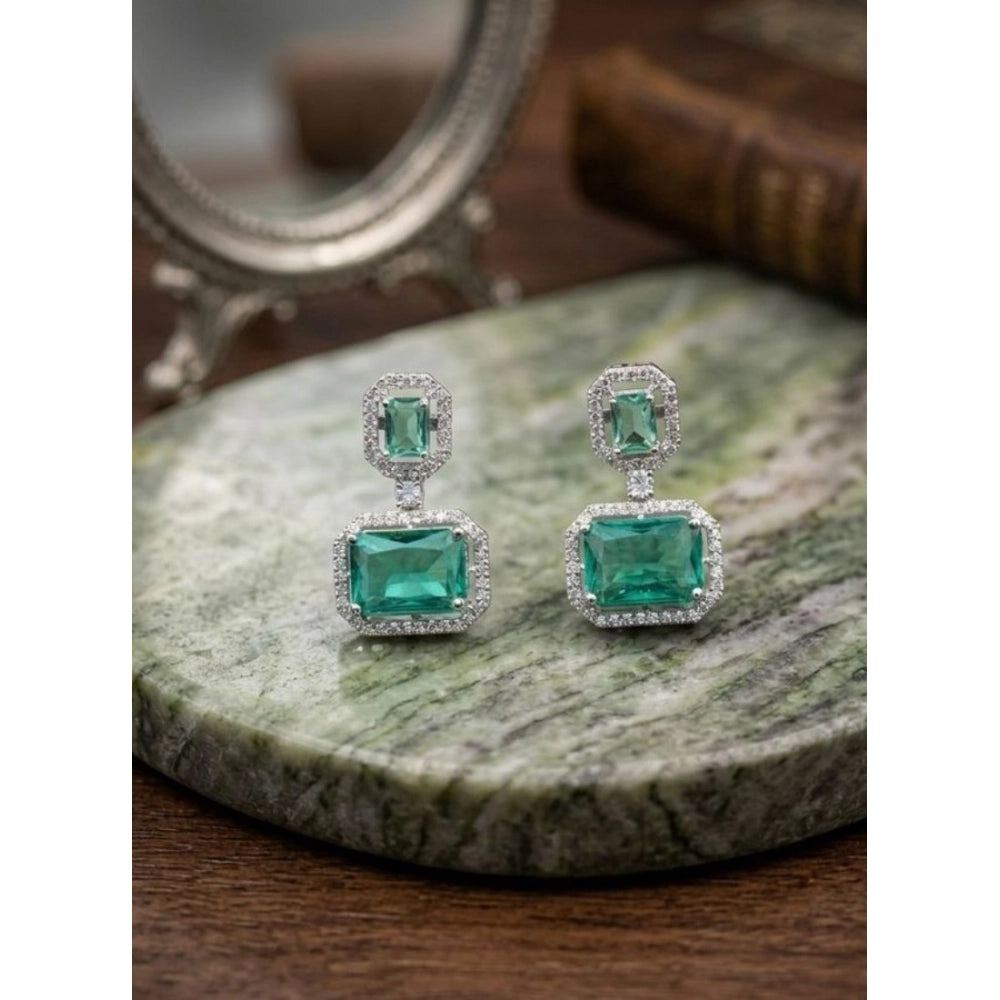 Generic Women's Brass Silver Plated Drop Earrings (Green)