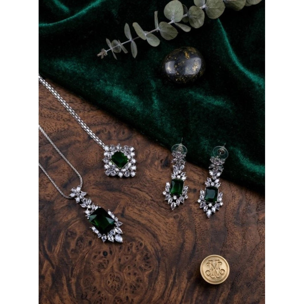 Generic Women's Brass Silver Plated Pendant Set (Green)