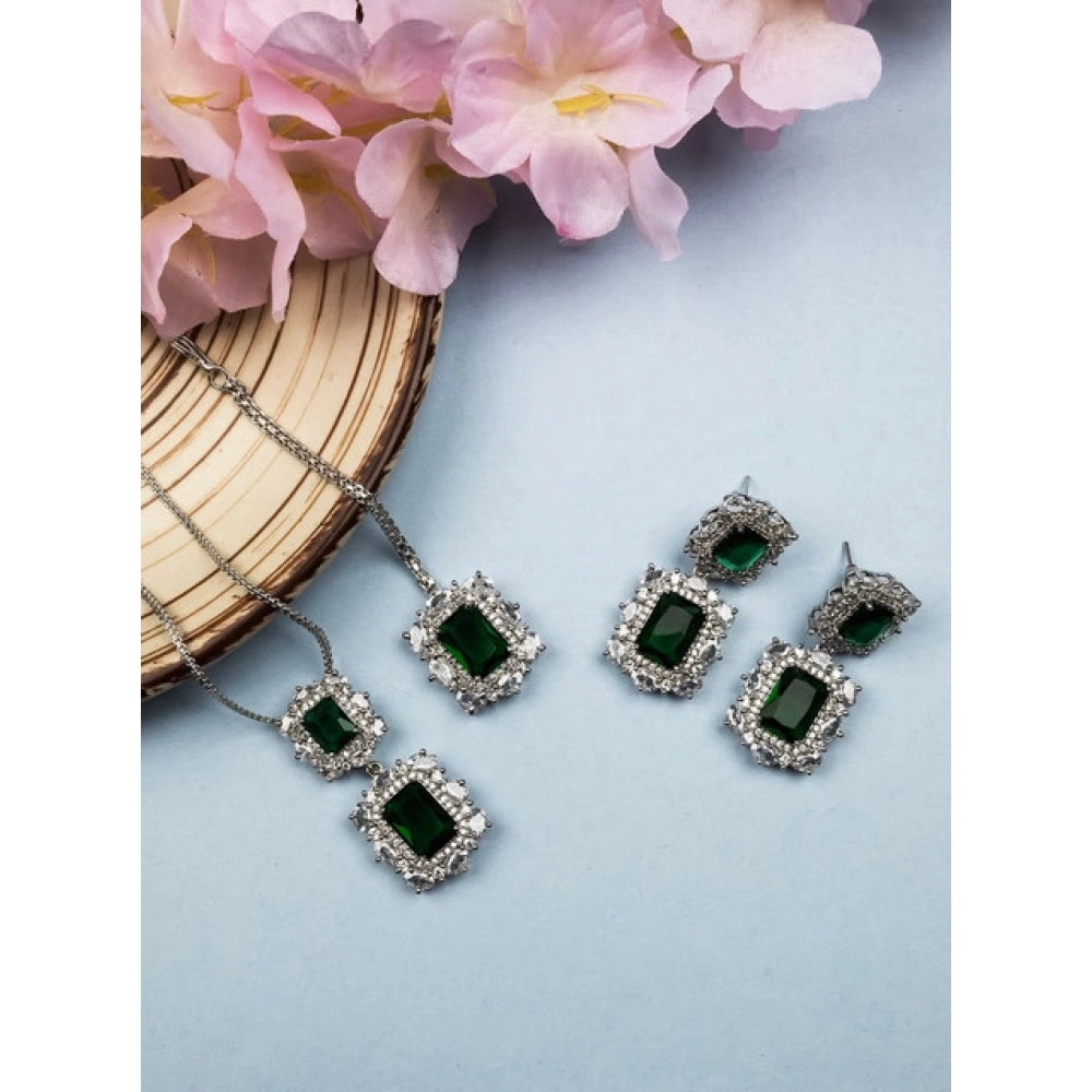 Generic Women's Brass Silver Plated Pendant Set (Green)