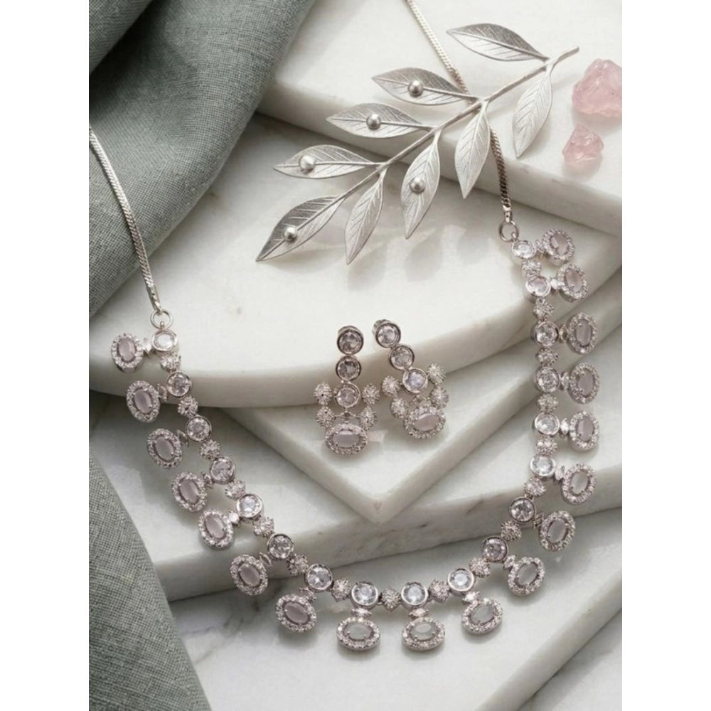 Generic Women's Brass Silver Plated Necklace set (White)
