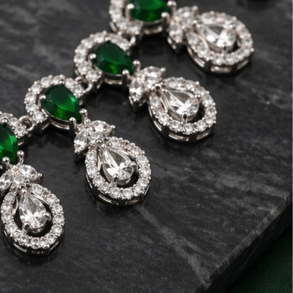 Generic Women's Brass Silver Plated Necklace set (Green)